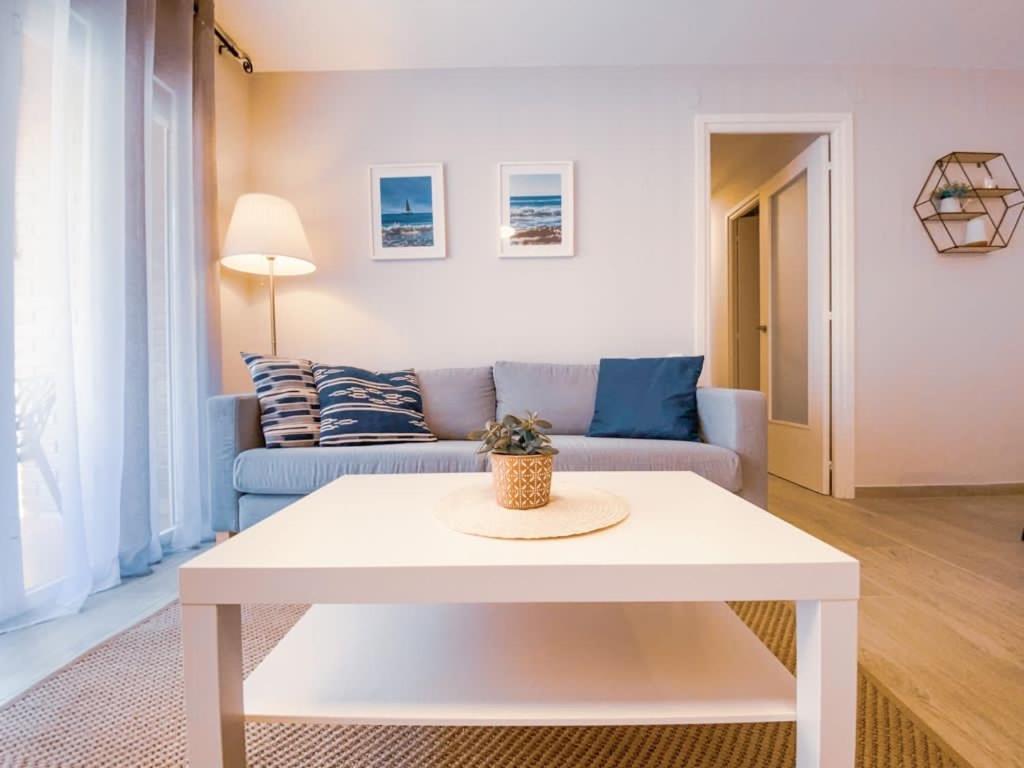 Apartamento A 1 Minuto De La Playa Torredembarra Esterno foto
